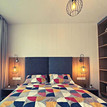 Panoramic Forest View Apartment Dumbravita  Εξωτερικό φωτογραφία