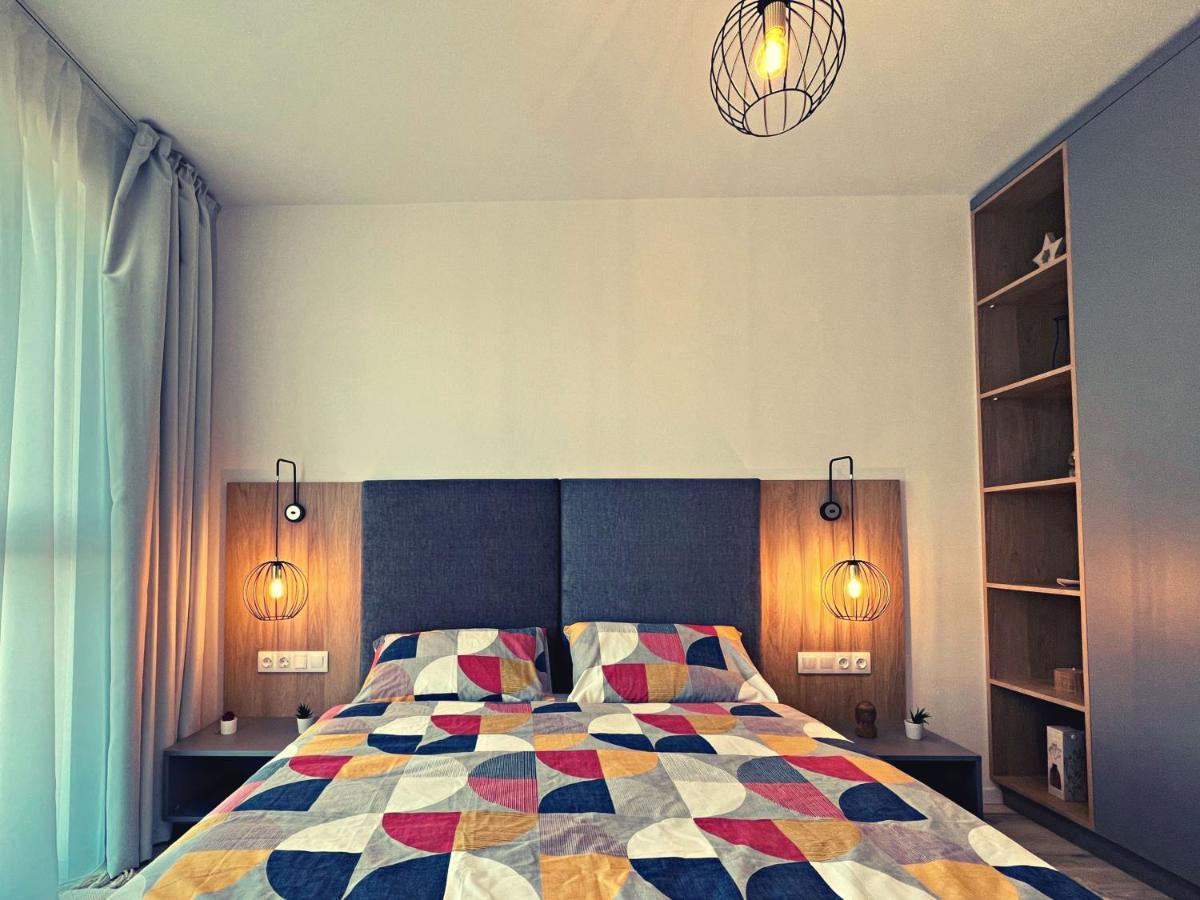 Panoramic Forest View Apartment Dumbravita  Εξωτερικό φωτογραφία